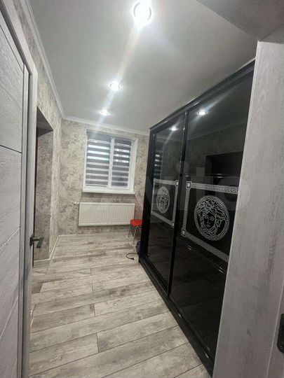 Дом 219 м² на участке 6 сот.