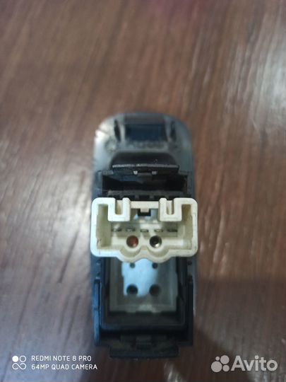 Кнопка стеклоподъёмника тойота карина улыбка