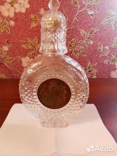 Графин хрустальный