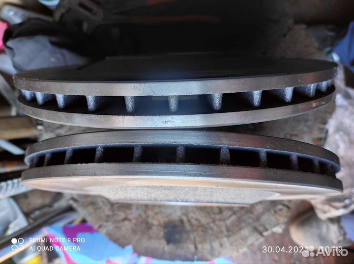 Диски тормозные передние