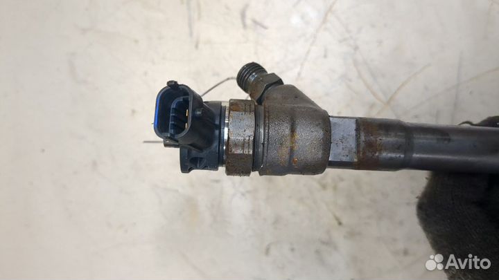 Форсунка топливная Renault Trafic