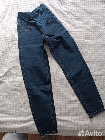 Джинсы и блузка для беременной