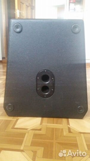Продам пассивные топы JBL модель MRX500