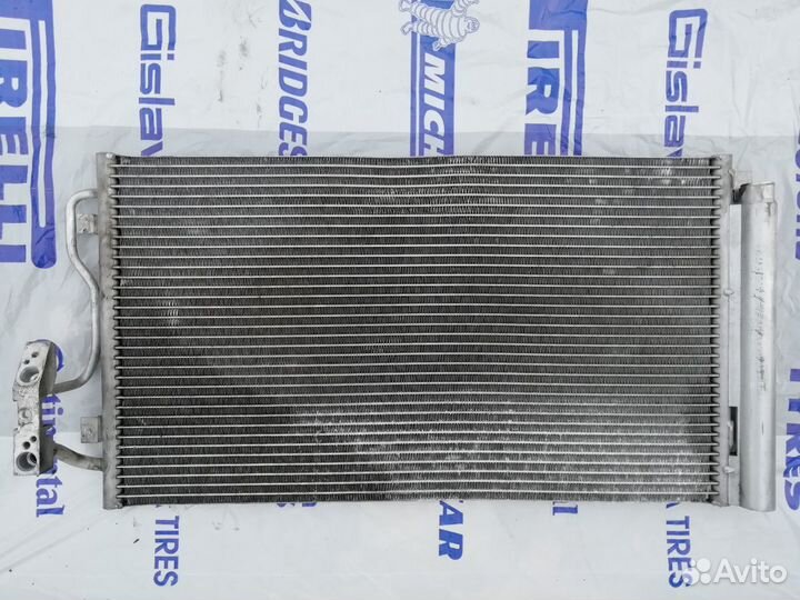 Бмв 3 F30 2011 радиатор кондиционера