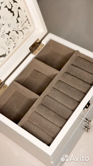 Шкатулка деревянная