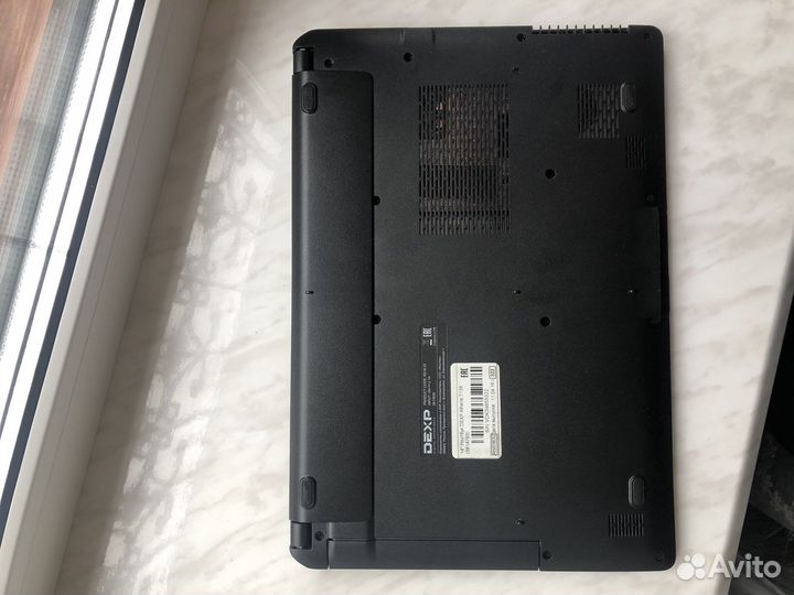 Ноутбук dexp