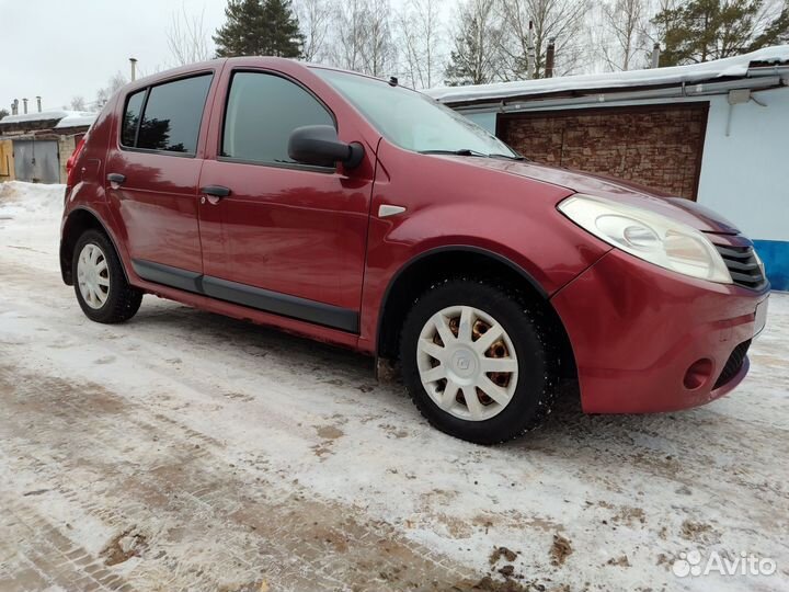 Renault Sandero 1.4 МТ, 2010, 136 000 км