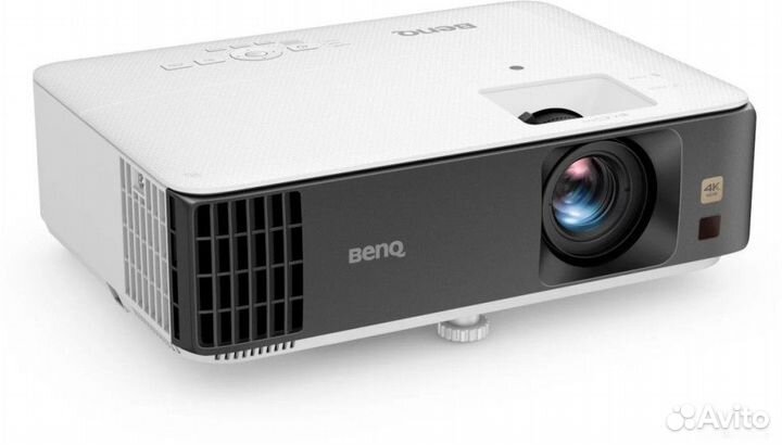 Проектор Benq TK700