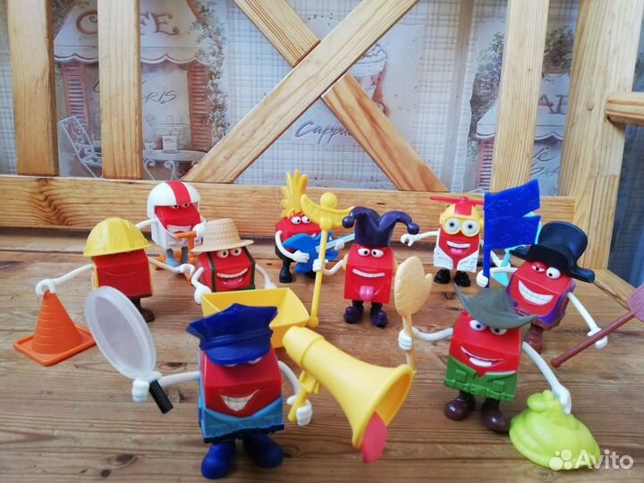 Игрушки из Макдональдса