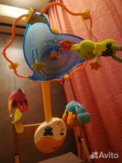 Мобиль на кроватку tiny love