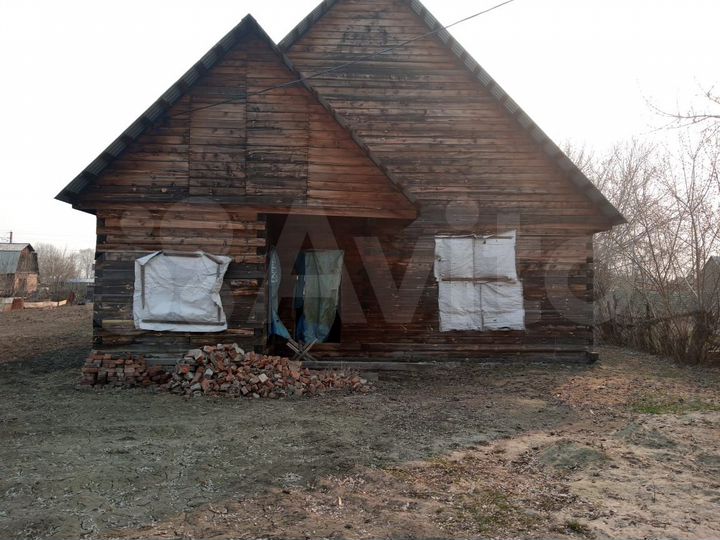 Дом 100 м² на участке 7 сот.