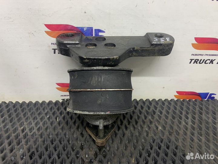 Подушка двигателя правая