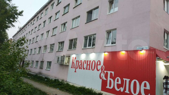 Комната 18,3 м² в > 9-к., 4/5 эт.