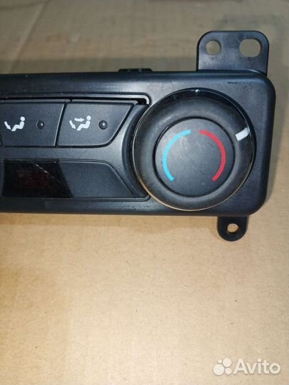 Блок управления печкой Ford Explorer 5