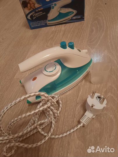 Утюг дорожный