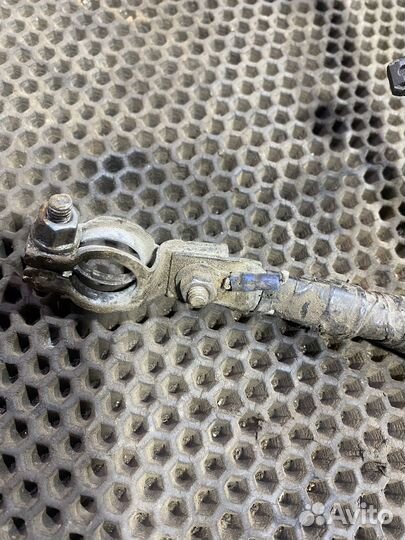 Клемма аккумулятора Плюс SsangYong Actyon New