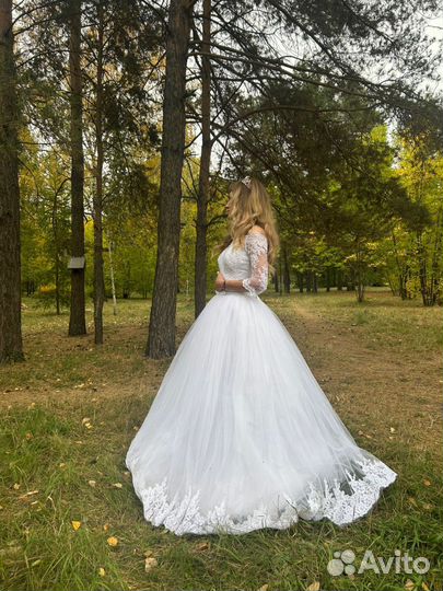 Свадебное платье 40- 42 44