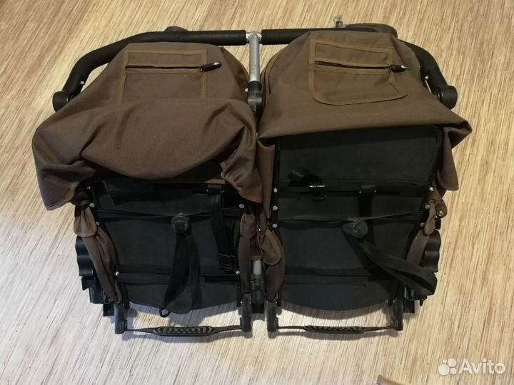 Коляска для двойни Bumbleride Indie Twin