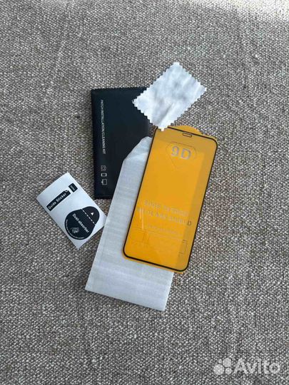 Стекло защитное 9D на iPhone 11