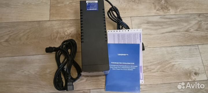 Источник бесперебойного питания ippon