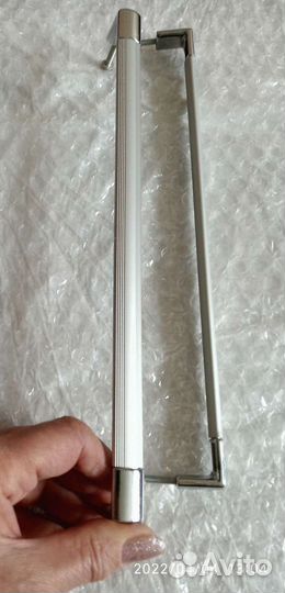 Мебельные ручки