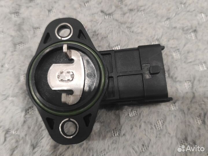 Датчик положения дроссельной заслонки Hyundai getz