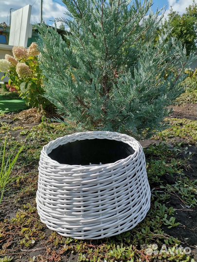 Юбка для новогодней елки из ротанга