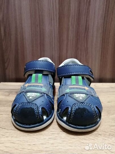 Сандали детские 20р