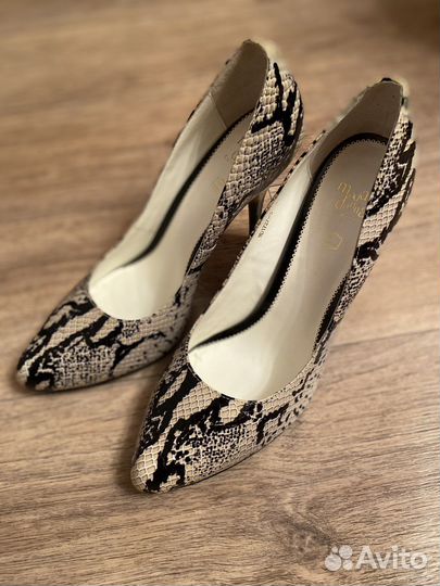 Туфли женские 39 размер