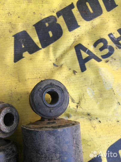 Стойки задние Ford Mondeo 2