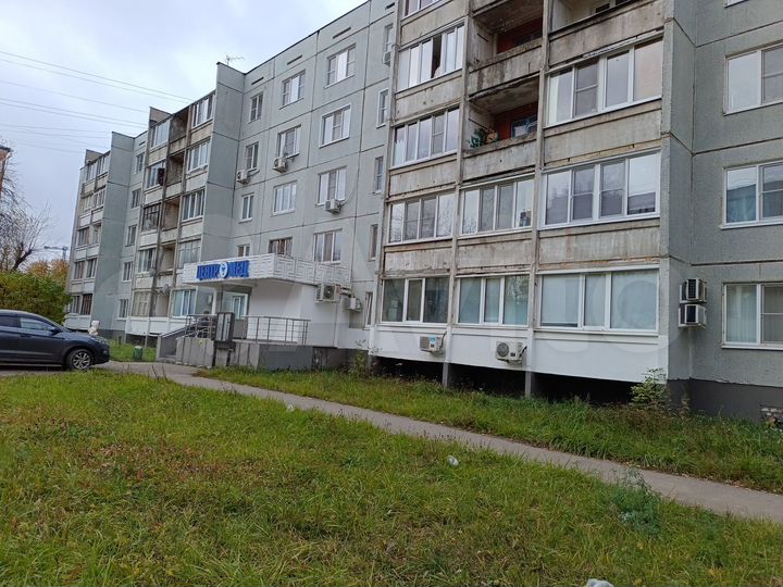 2-к. квартира, 53,7 м², 2/5 эт.