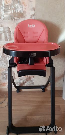 Детский стульчик для кормления