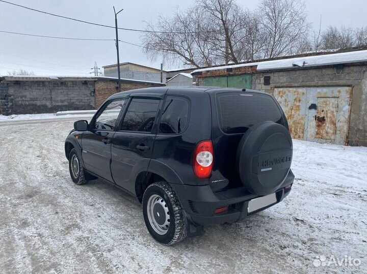 Chevrolet Niva 1.7 МТ, 2011, 250 000 км