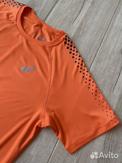 Футболка Asics