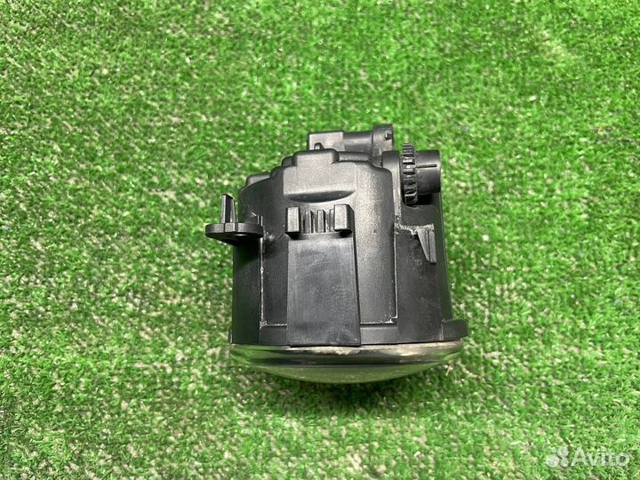 Фара противотуманная Porsche Macan 2014 7L5941699B