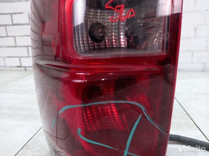 Фонарь левый Chevrolet Tahoe GMT900 5.3L V8 2008