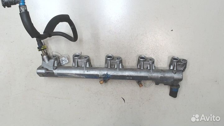 Рампа топливная Mazda CX-7, 2009