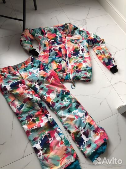 Костюм лыжный