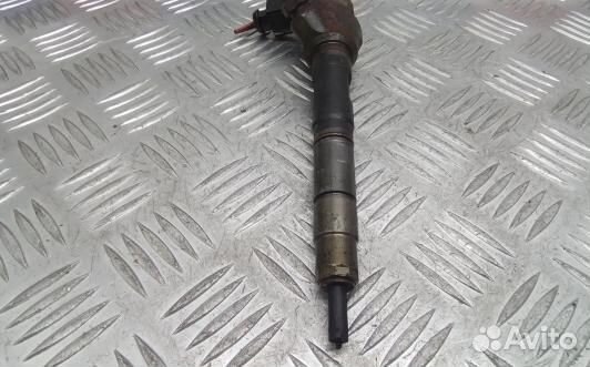 Форсунка дизельная volkswagen passat B7 (ODN02AL04