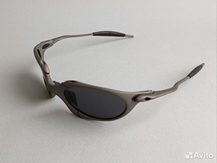 Солнцезащитные очки oakley X Metal Romeo