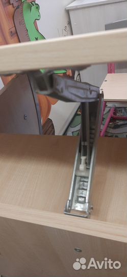 Растущая парта и стул дэми для школьников