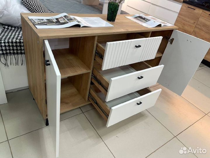 Комод большой мдф белый/дуб золотой