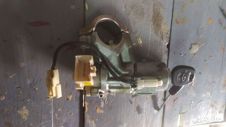 Замок зажигания ipsum