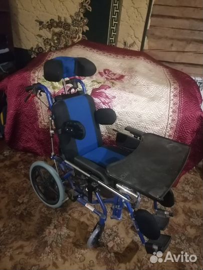 Инвалидная коляска