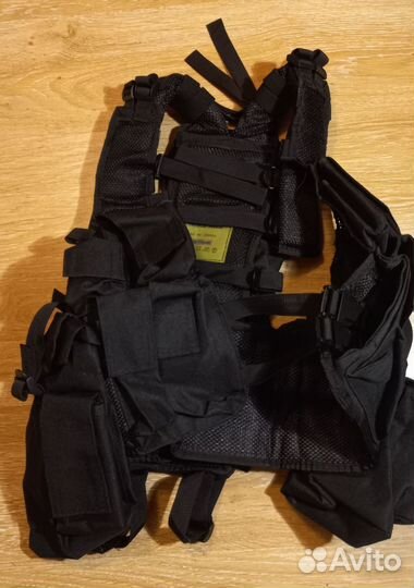 Разгрузочный жилет