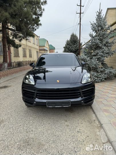 Porsche Cayenne 3.0 AT, 2018, 105 000 км