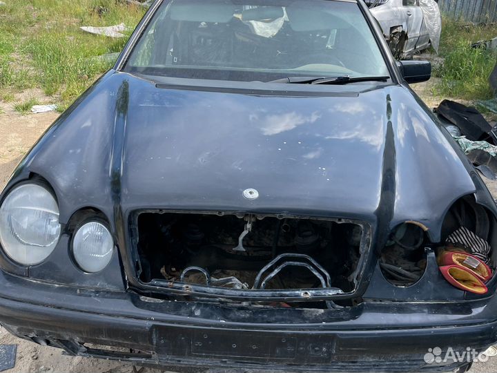 Капот w210 дорест