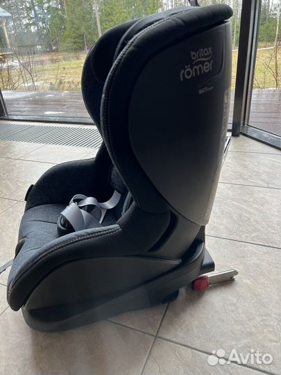 Автокресло britax romer trifix2 i size