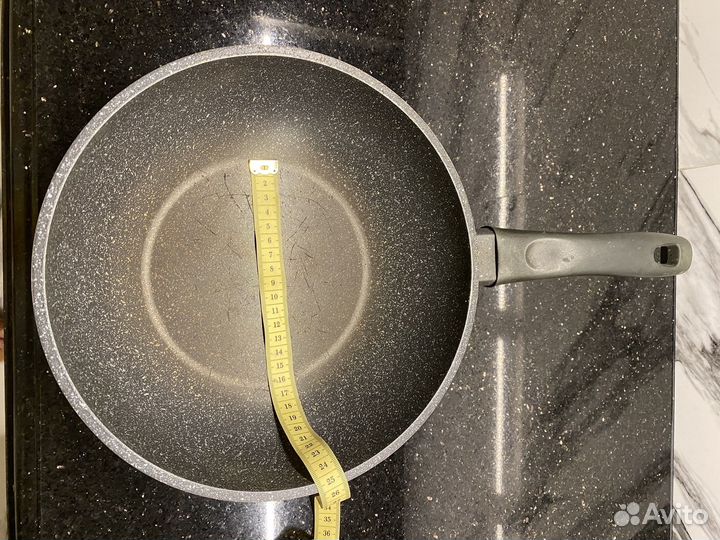 Сковородки б/у
