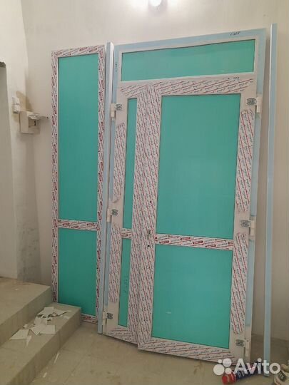 Дверь пластиковая